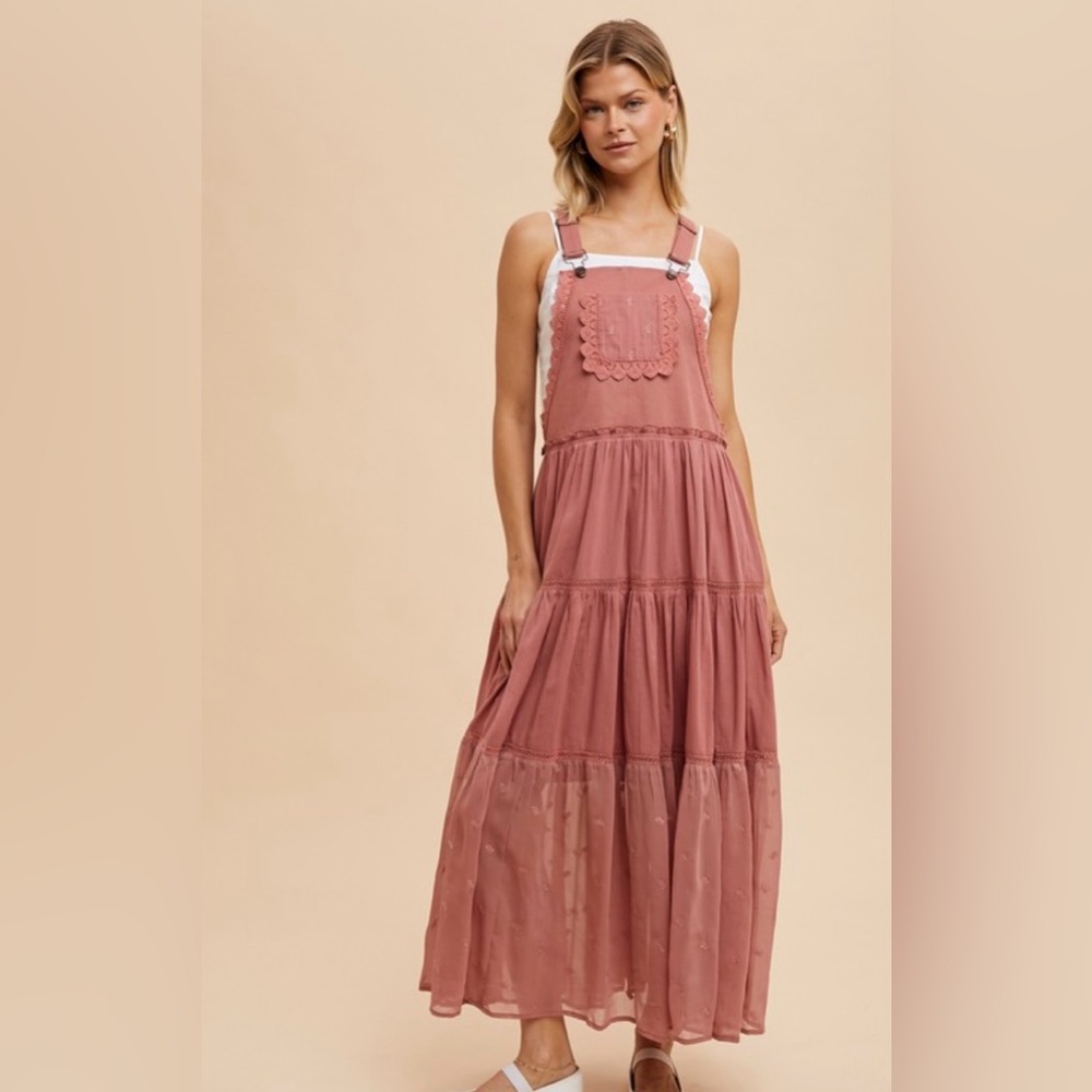 New In Loom Skirtall Overall Crochet Lace Dress